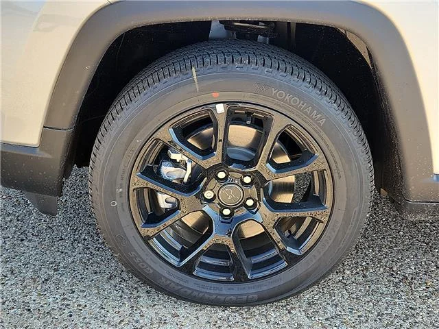 New 2026 PSE Silver Zyni Jeep LATITUDE ALTITUDE 4X4 image 7