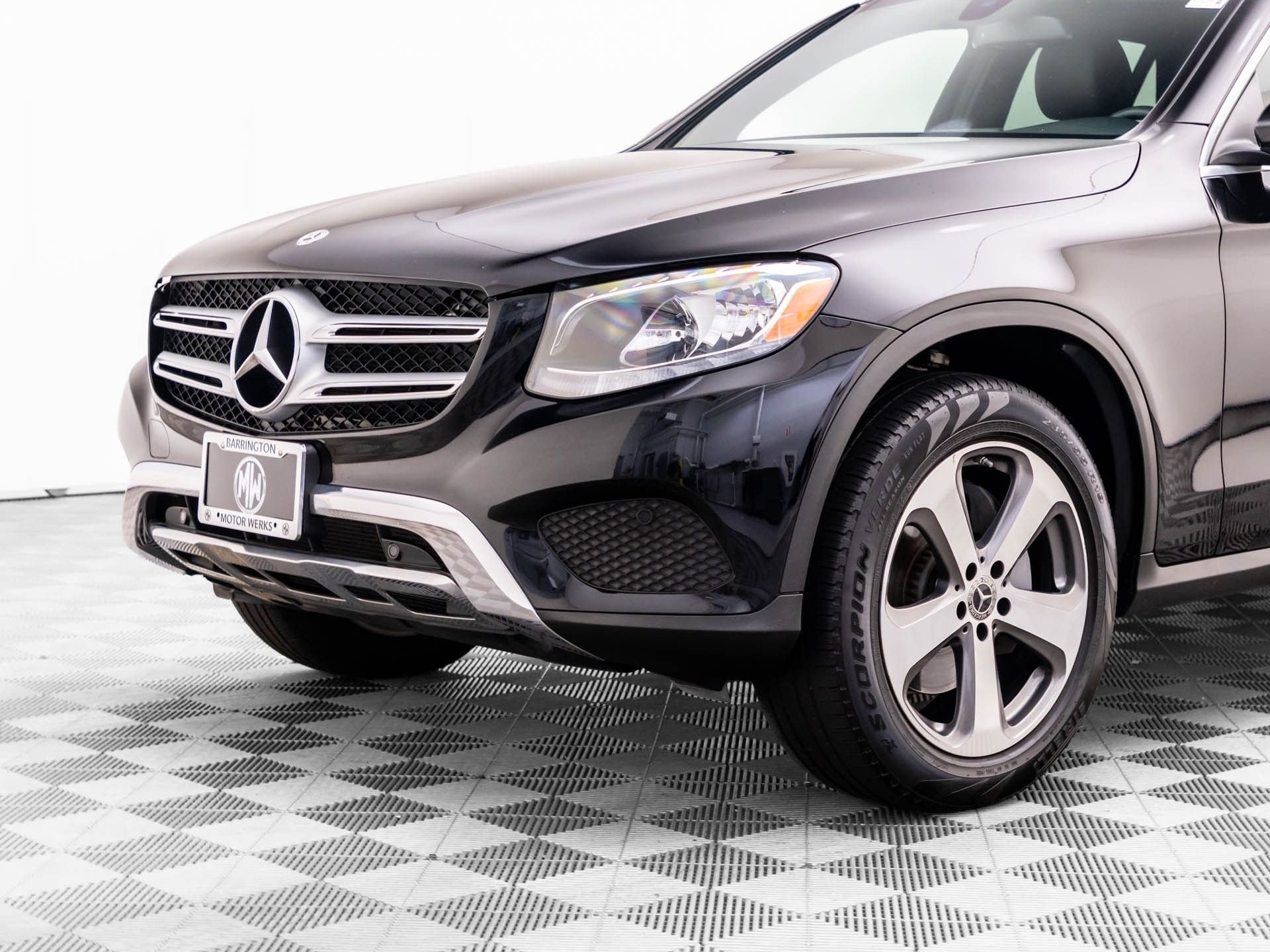 Used 2019  Mercedes-Benz GLC 300 image 32