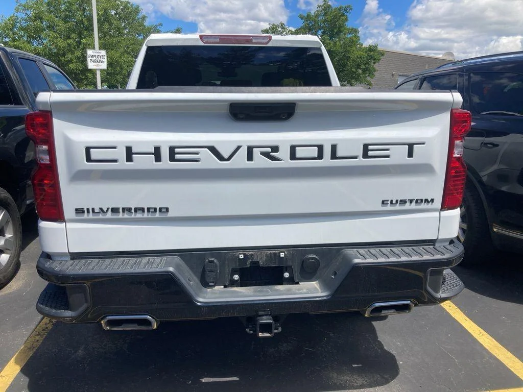 Used 2025 Summit White Chevrolet Custom Trail Boss image 5