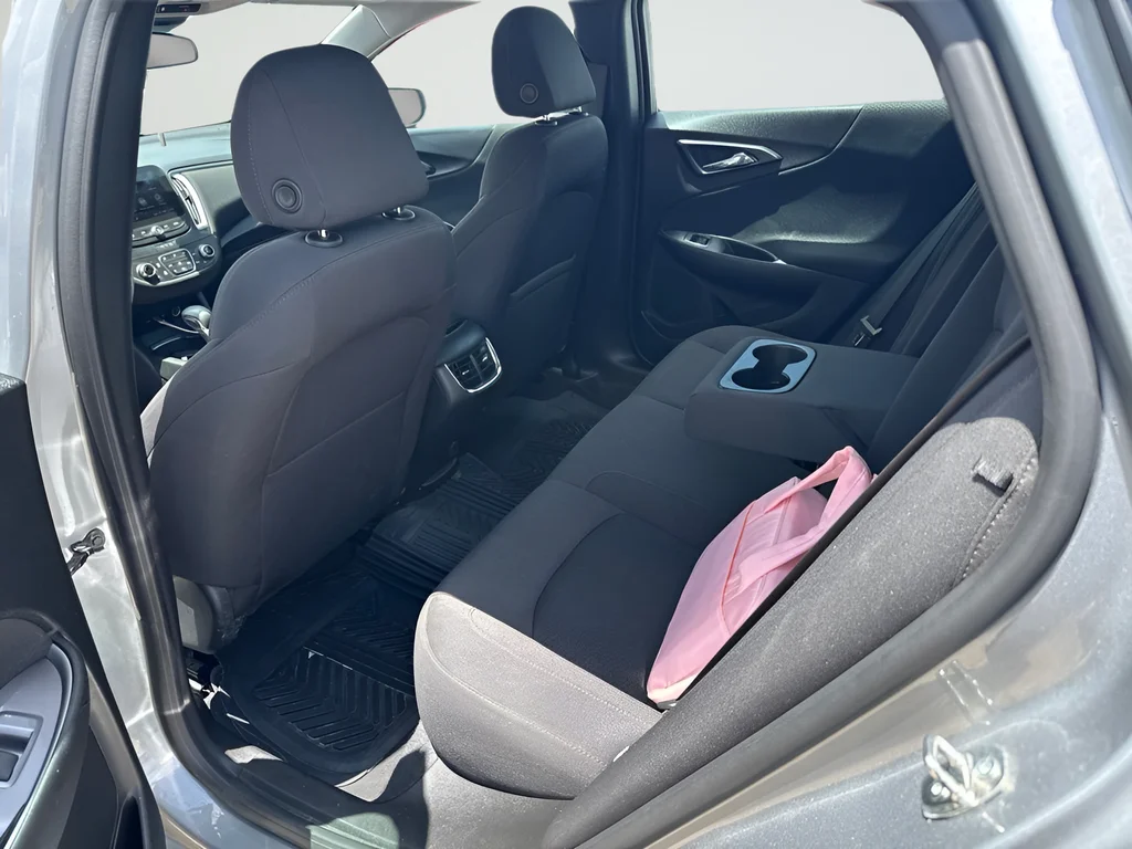 Used 2024 Gray Chevrolet LT image 7