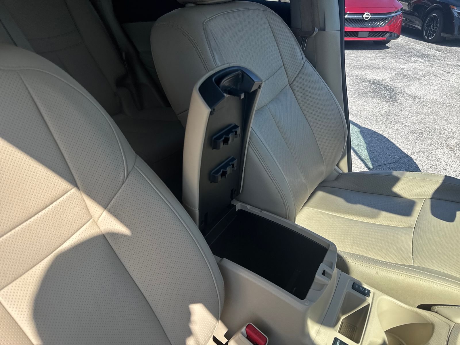 Used 2017 Blue Nissan SL image 48