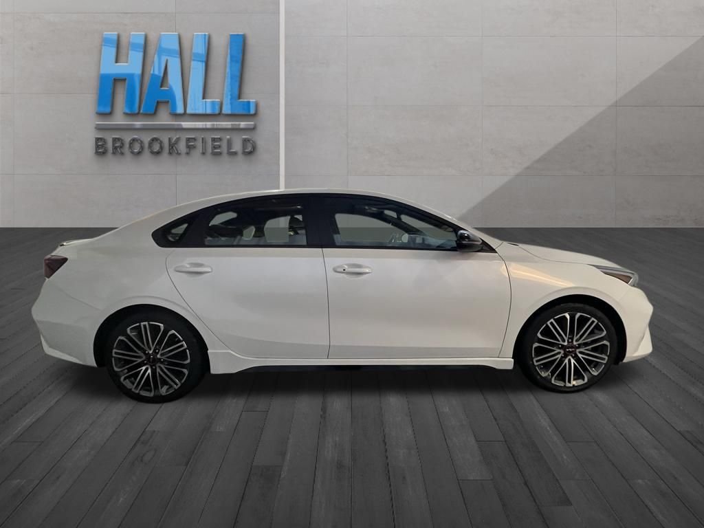 Used 2024 White Kia GT image 6