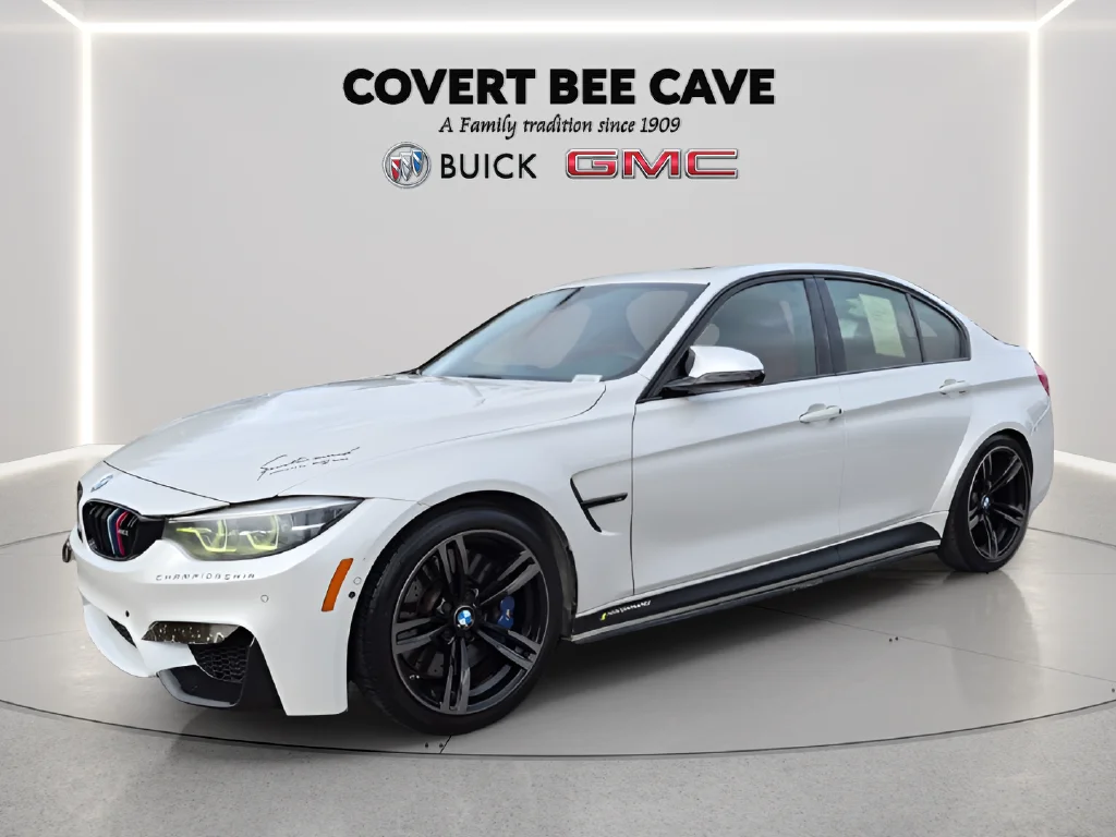 Used 2018 White BMW Base image 3