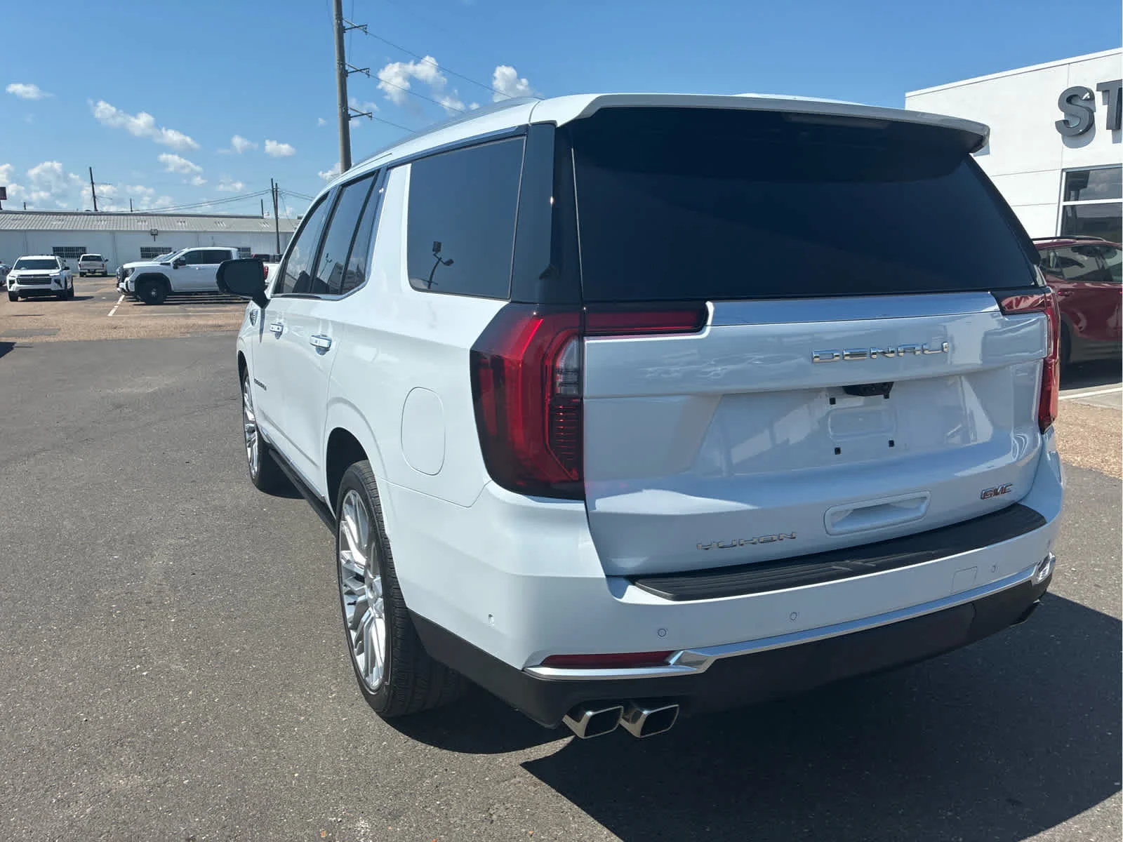 Used 2026 Glacier White Tricoat GMC Denali image 8
