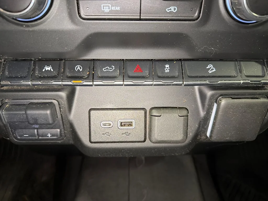 Used 2025 Black Chevrolet Custom Trail Boss image 33