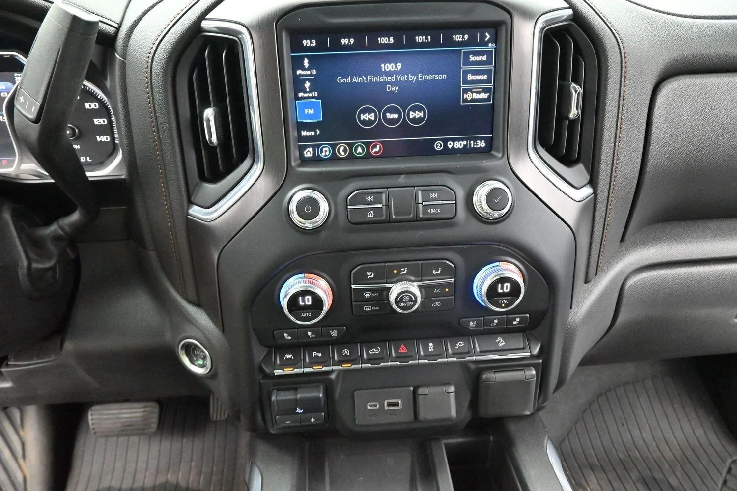 Used 2020 ONYX BLACK GMC AT4 image 22