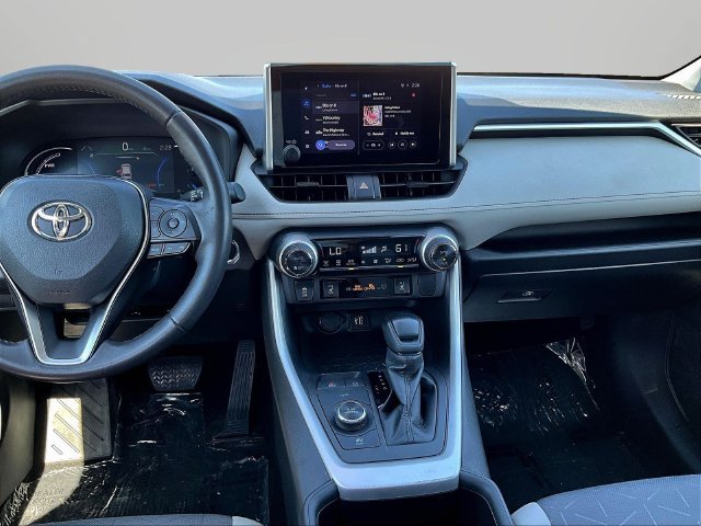 Used 2024 Black Toyota XLE image 9