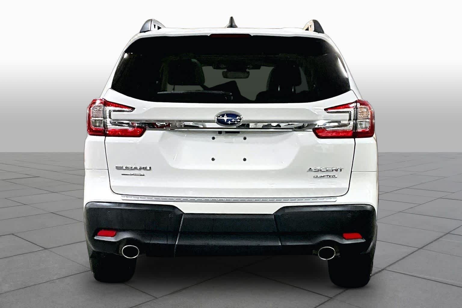 Used 2023 Crystal White Pearl Subaru Limited image 5