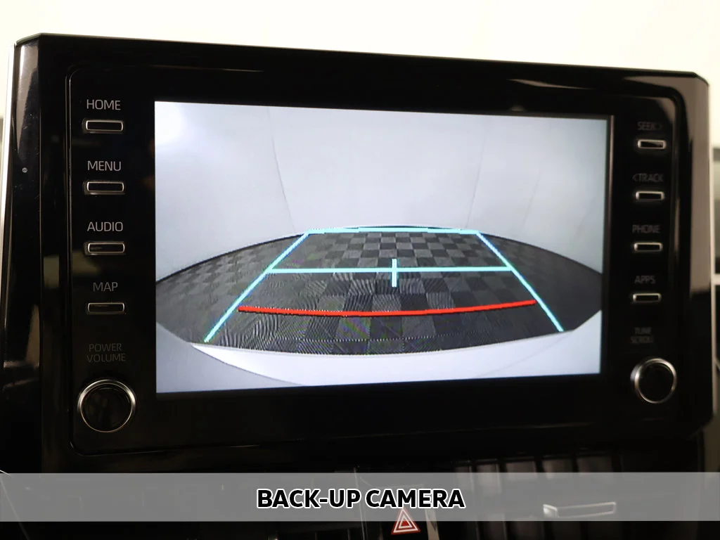 Used 2019 White Toyota SE image 4