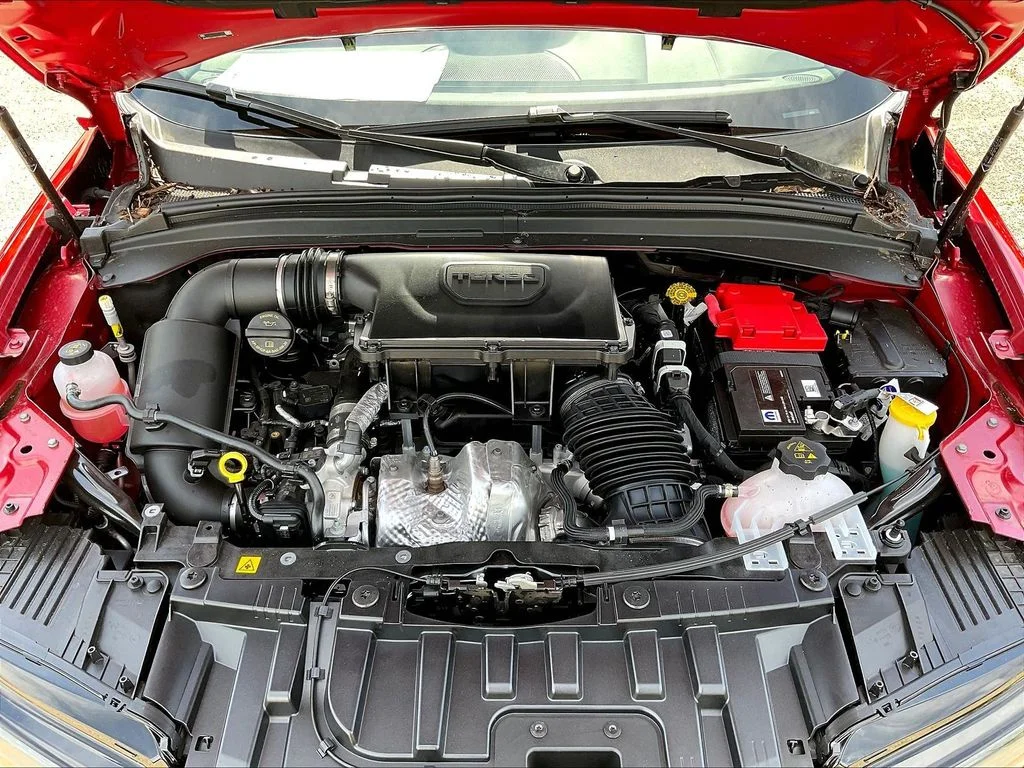 New 2026 Rosso Brera Alfa Romeo Base image 12