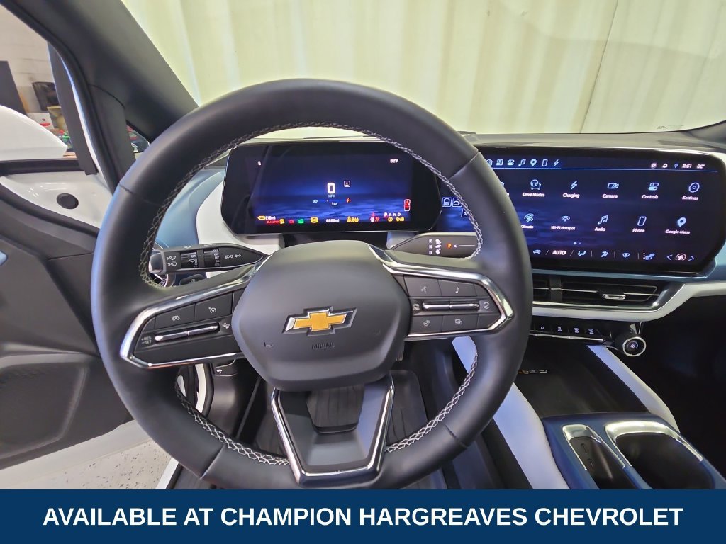 2025 Chevrolet Equinox EV LT - Photo 14
