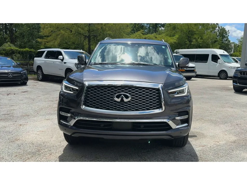 Certified Used 2024 Anthracite Gray INFINITI LUXE image 3