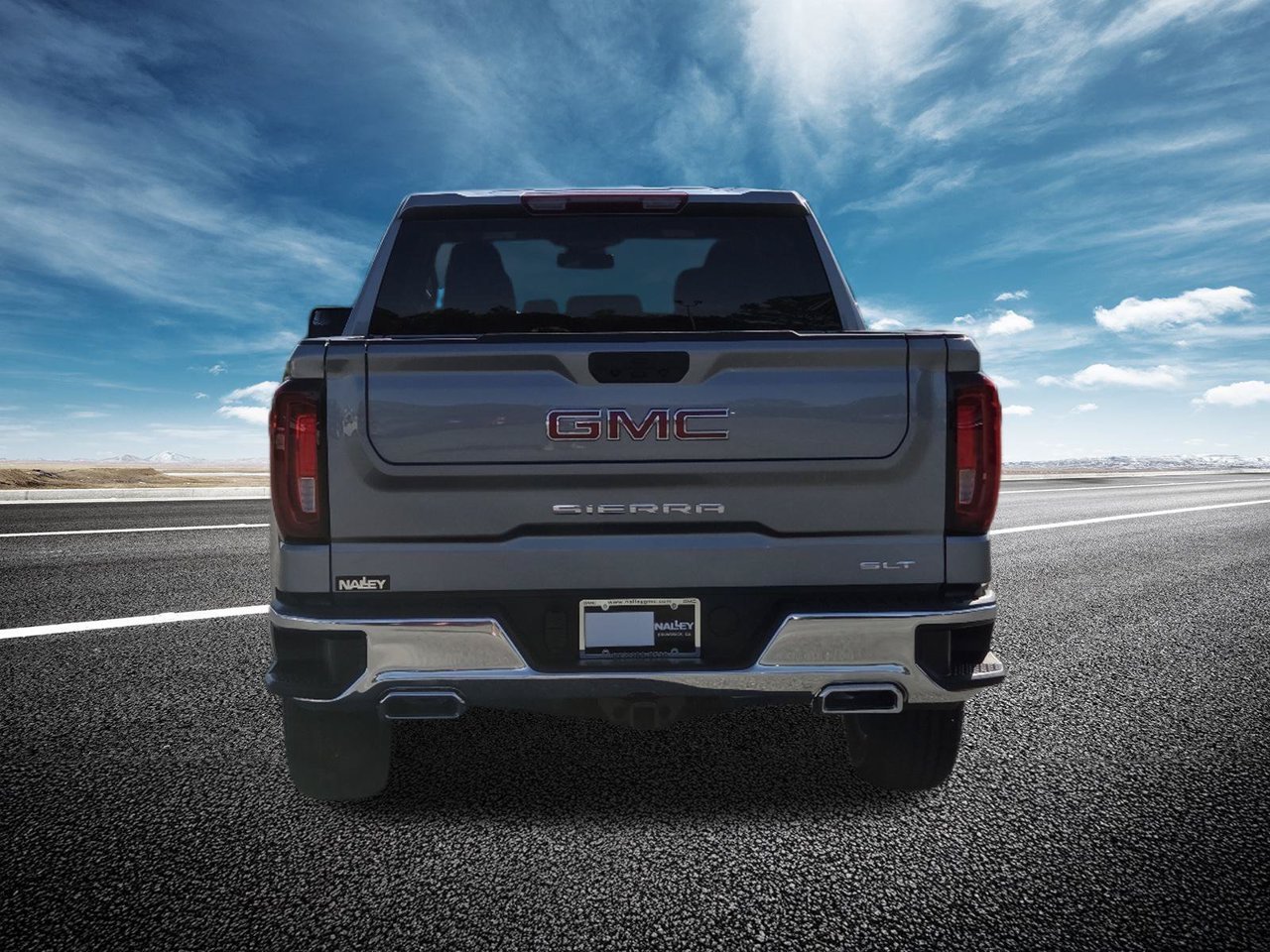 2026 GMC Sierra 1500 SLT - Photo 17
