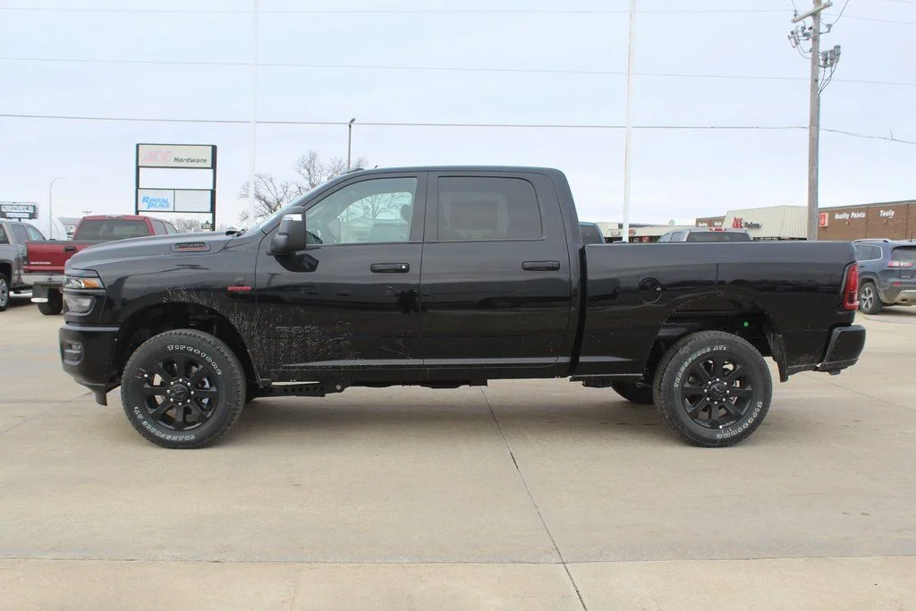 2026 RAM 2500 Big Horn - Photo 6