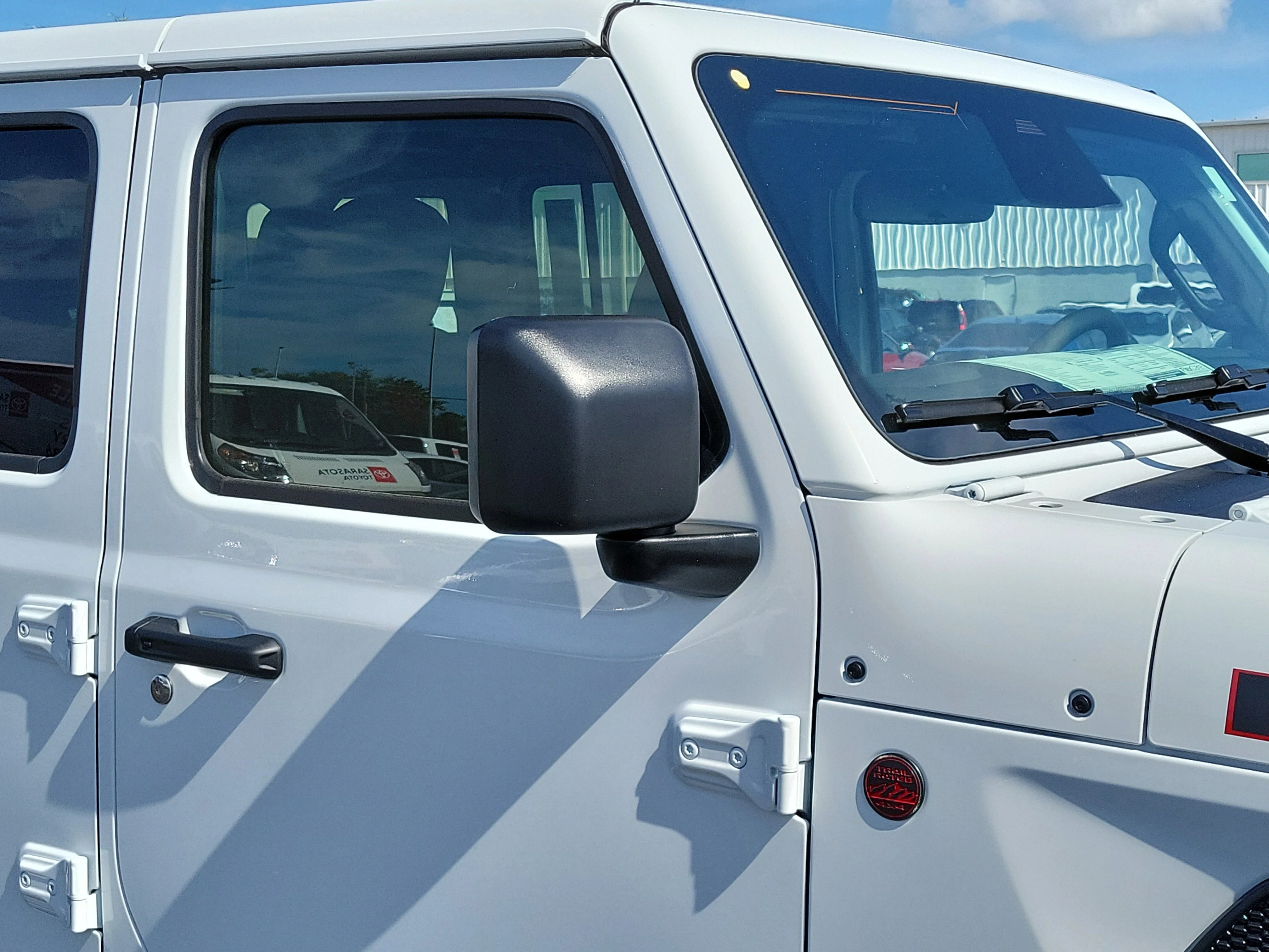 New 2026 Bright White Clearcoat Jeep Rubicon image 9