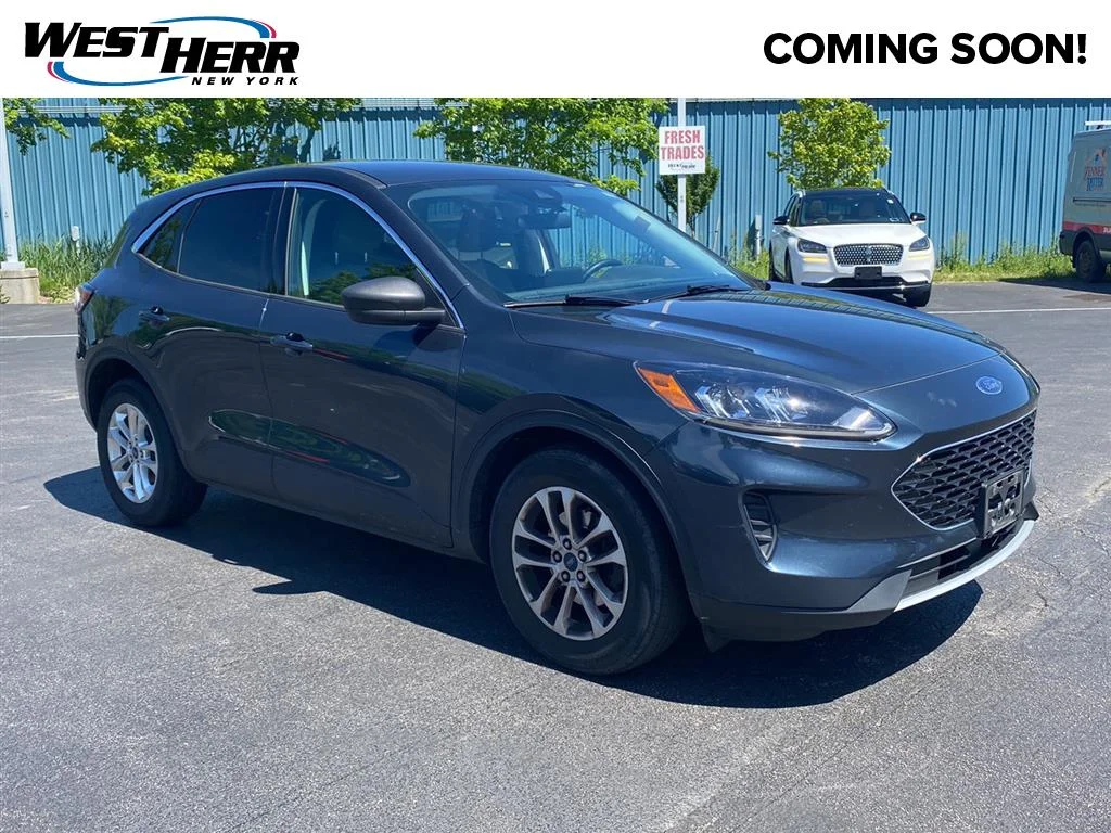2022 Ford Escape SE FWD's photo