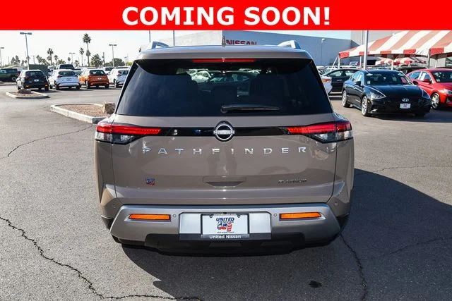 Used 2024 Beige Nissan Platinum image 4