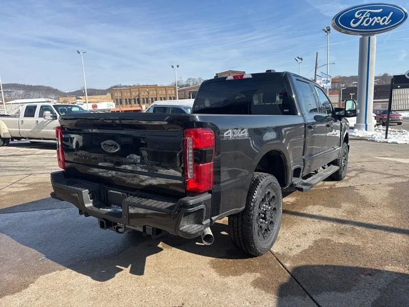 New 2026 Black Ford XLT image 7