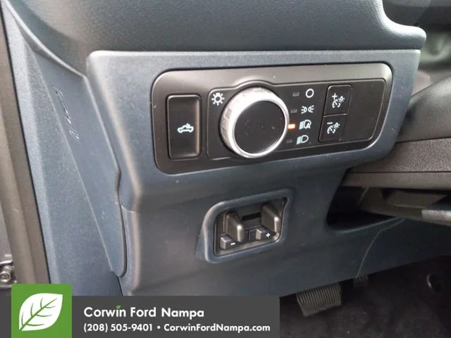 New 2026 Carbonized Gray Metallic Ford XLT image 13