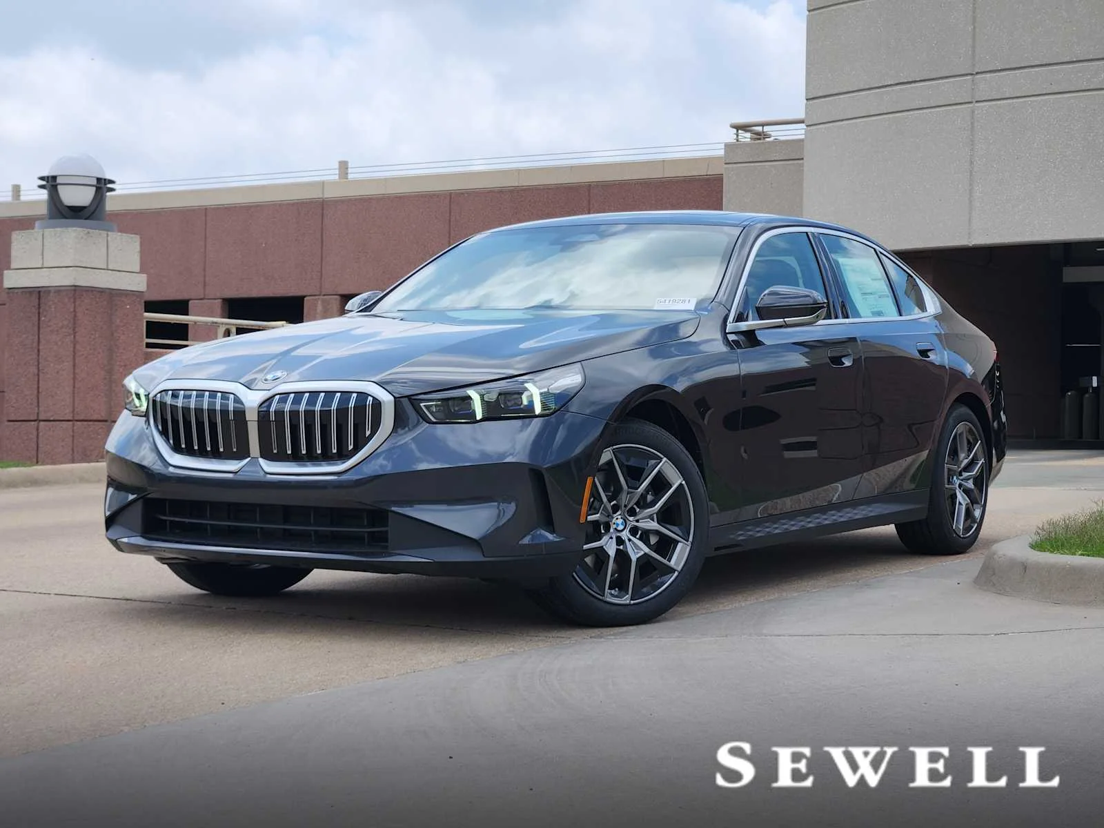 2026 BMW 5 Series 530i xDrive