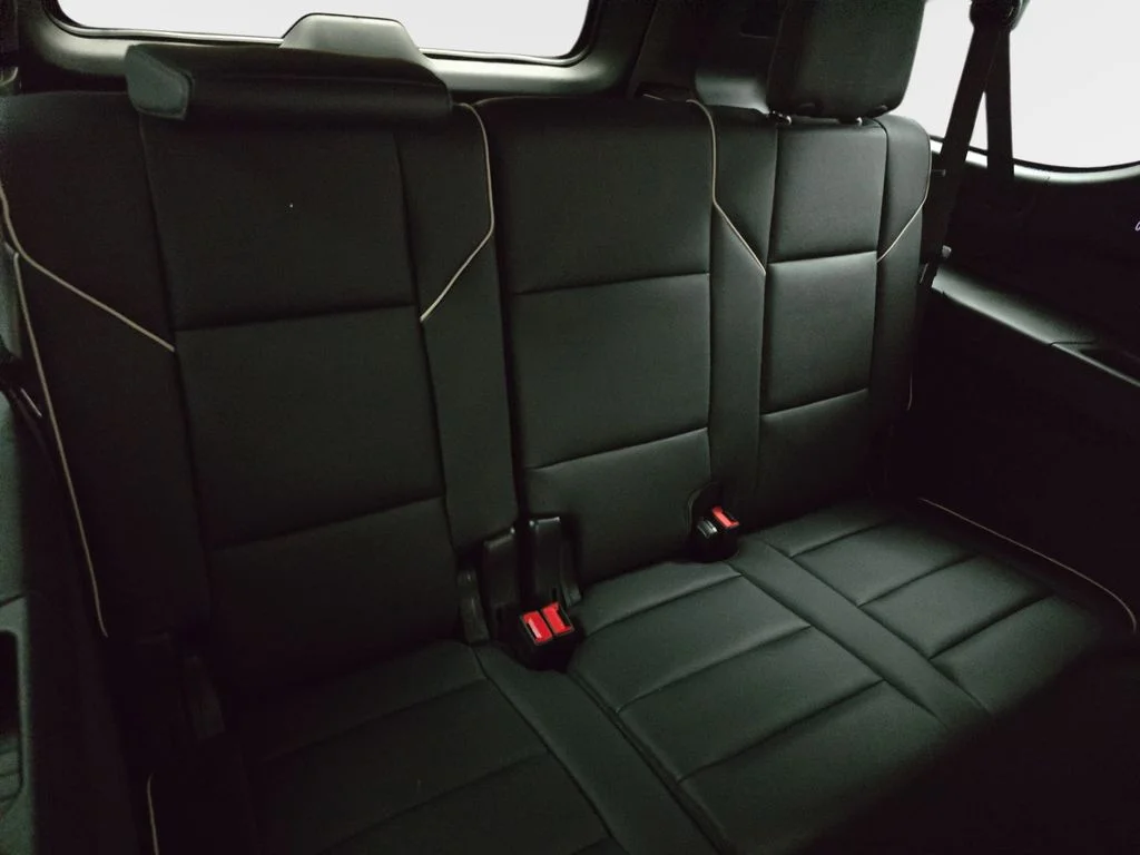 Used 2025 Black Cadillac Sport image 14
