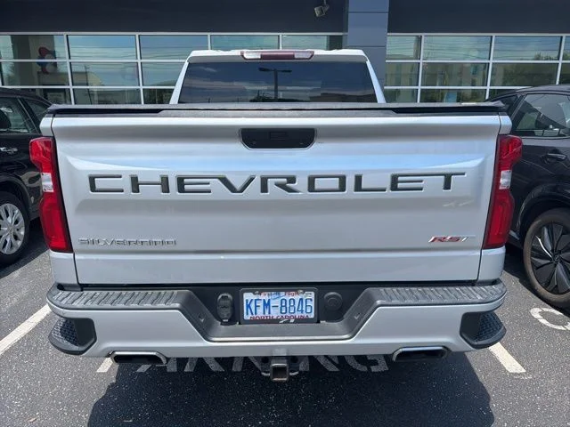 Used 2019 Silver Chevrolet RST image 3