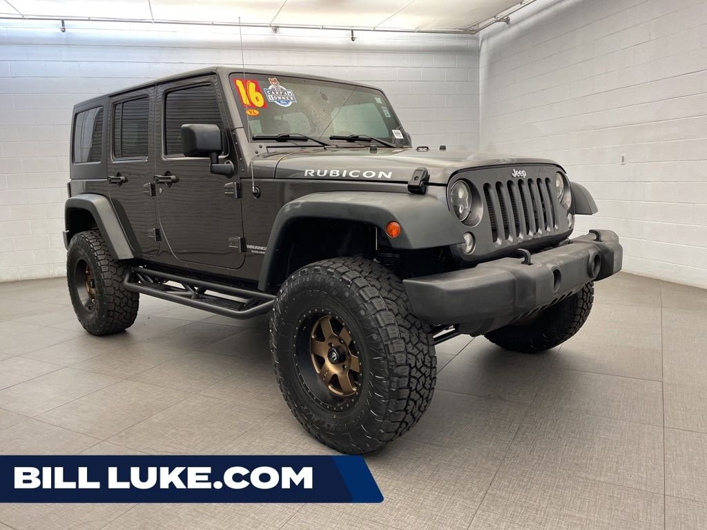 Used 2016 Gray Jeep Unlimited Rubicon image 1