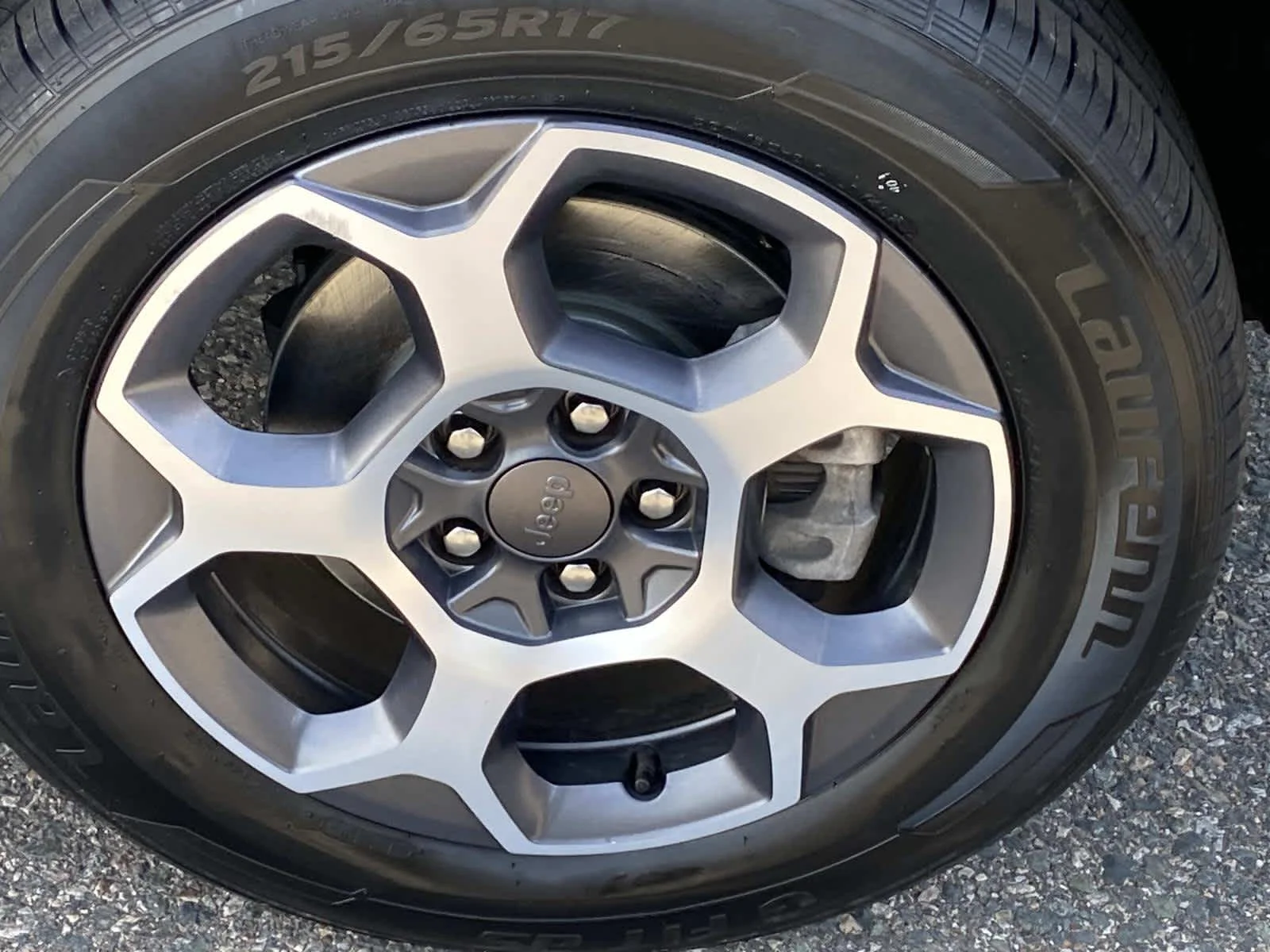 Certified Used 2022 Sting-Gray Clearcoat Jeep Trailhawk image 29