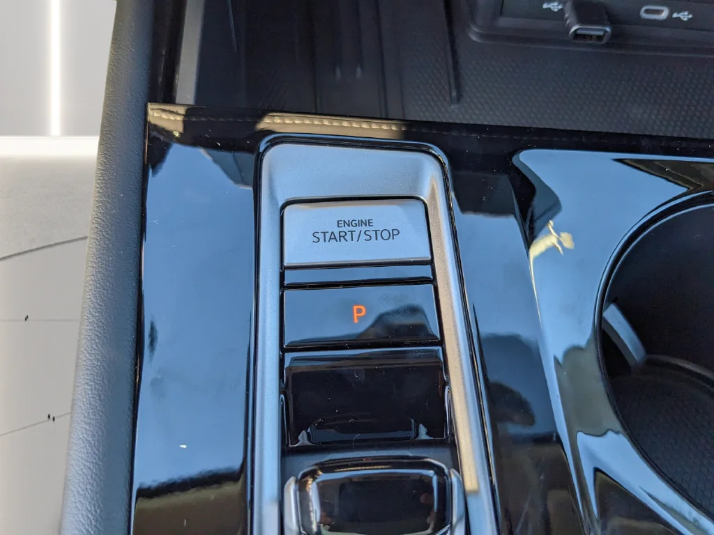 2026 Volkswagen Atlas SE w/Tech - Photo 24