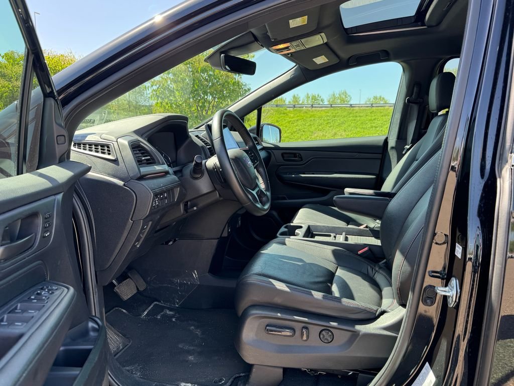2024 Honda Odyssey SPORT - Photo 30