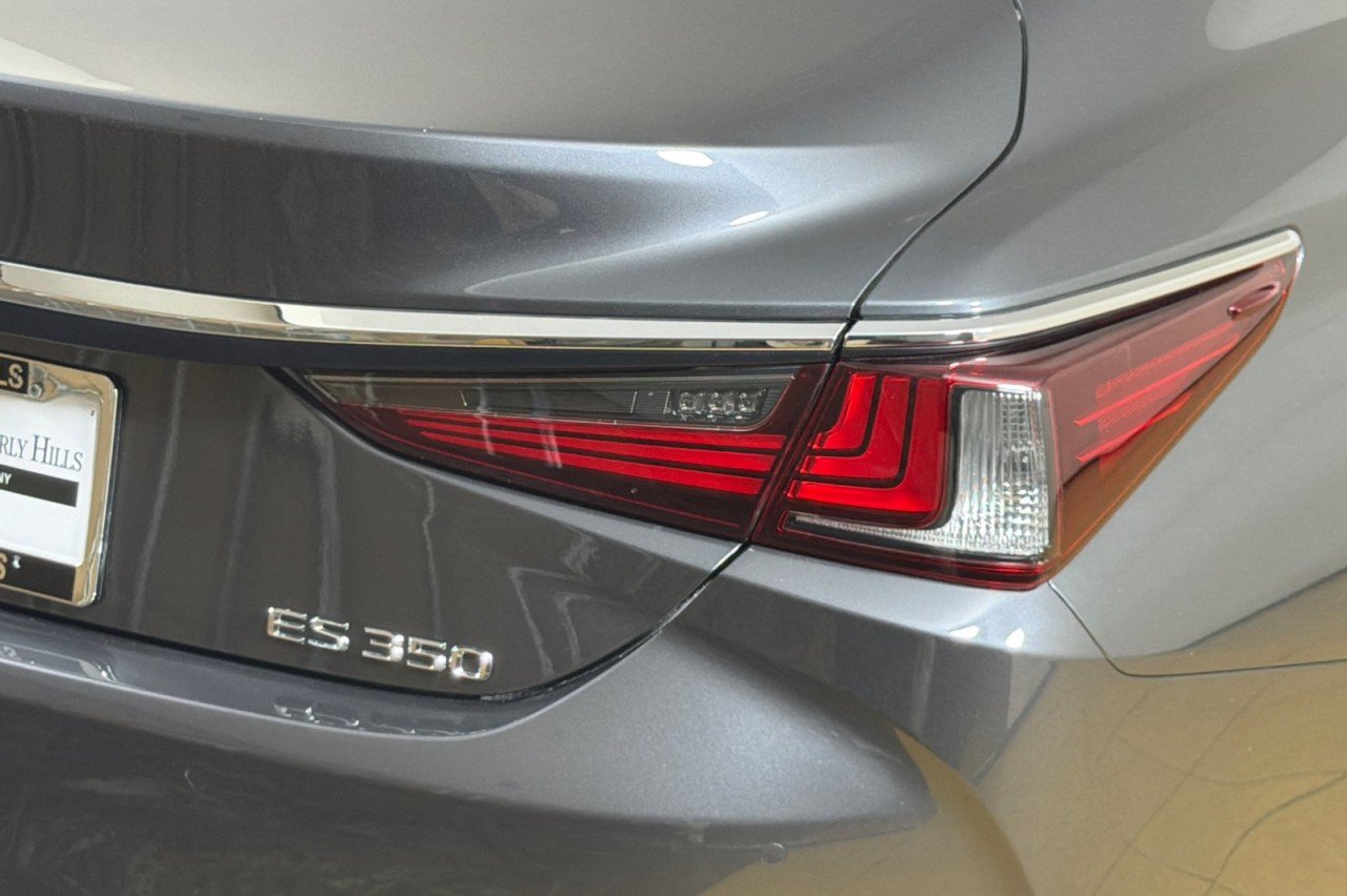 Used 2024 GRAPHITE GREY METALL Lexus ES 350 image 25