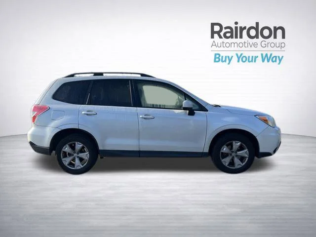 Used 2014 Satin White Pearl Subaru 2.5i Premium image 8
