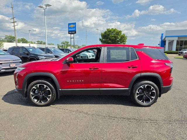 2027 Chevrolet Equinox LT - Photo 9