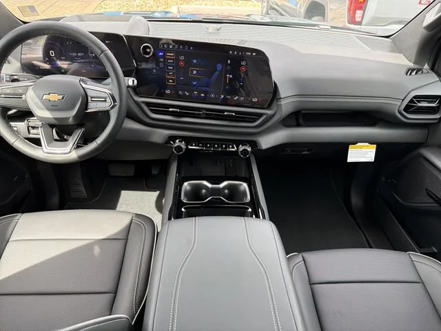 2026 Chevrolet Silverado EV LT - Photo 12