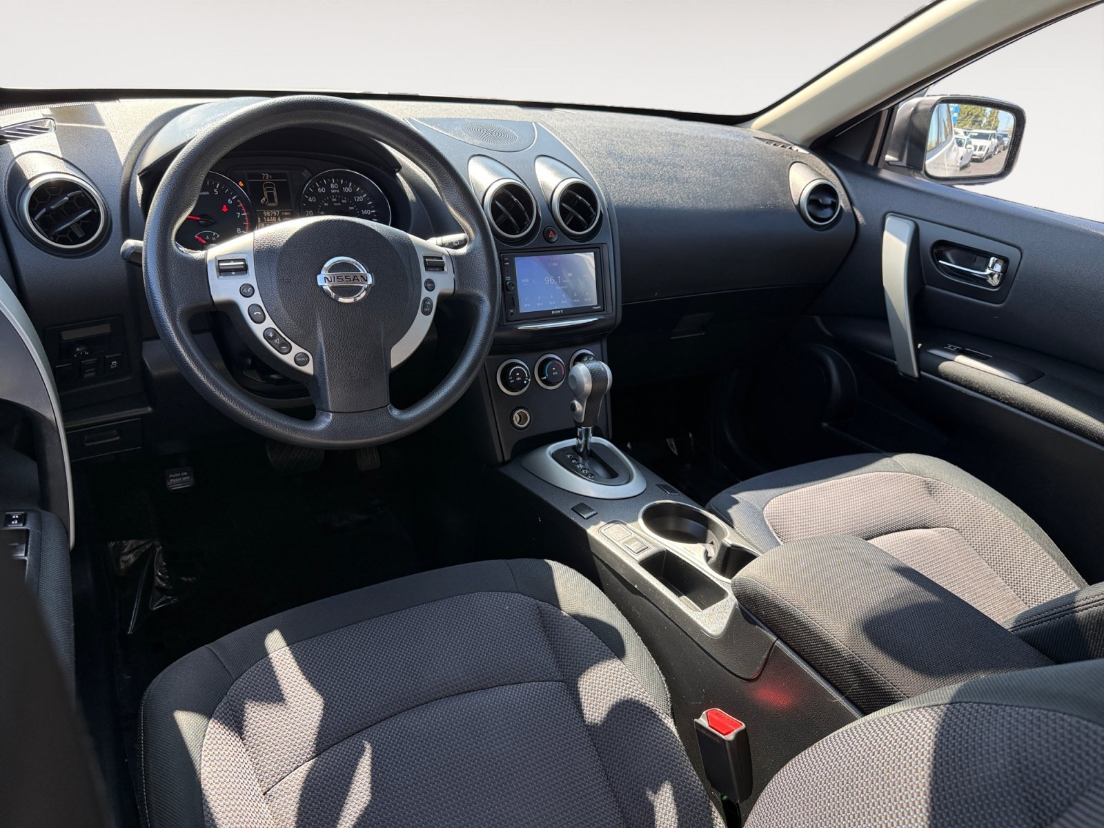 Used 2012 Pearl White Nissan SV image 15