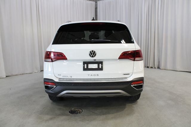 Used 2024 Pure White Volkswagen 1.5T SE image 24