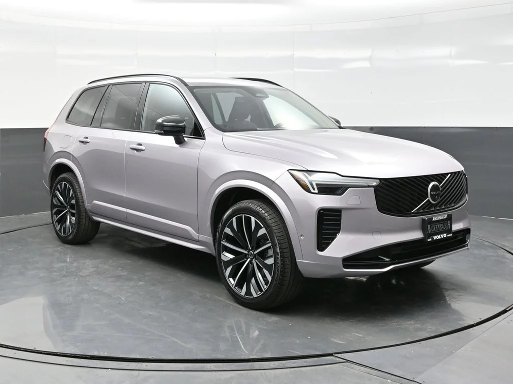 2026 Volvo XC90 B6 Ultra Dark 7-Seater 4WD's photo