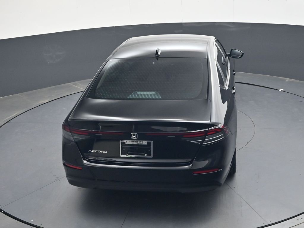 Used 2026  Honda LX image 24
