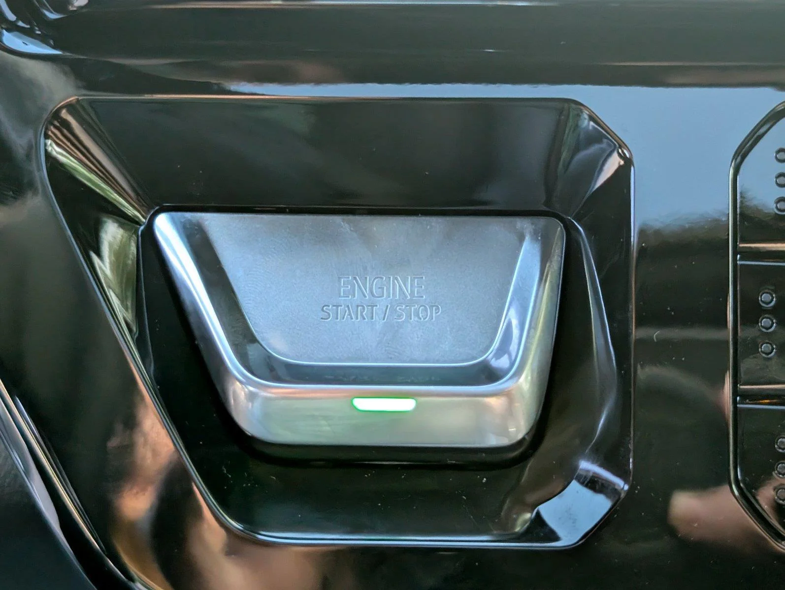 New 2026 Summit White GMC AT4 image 26