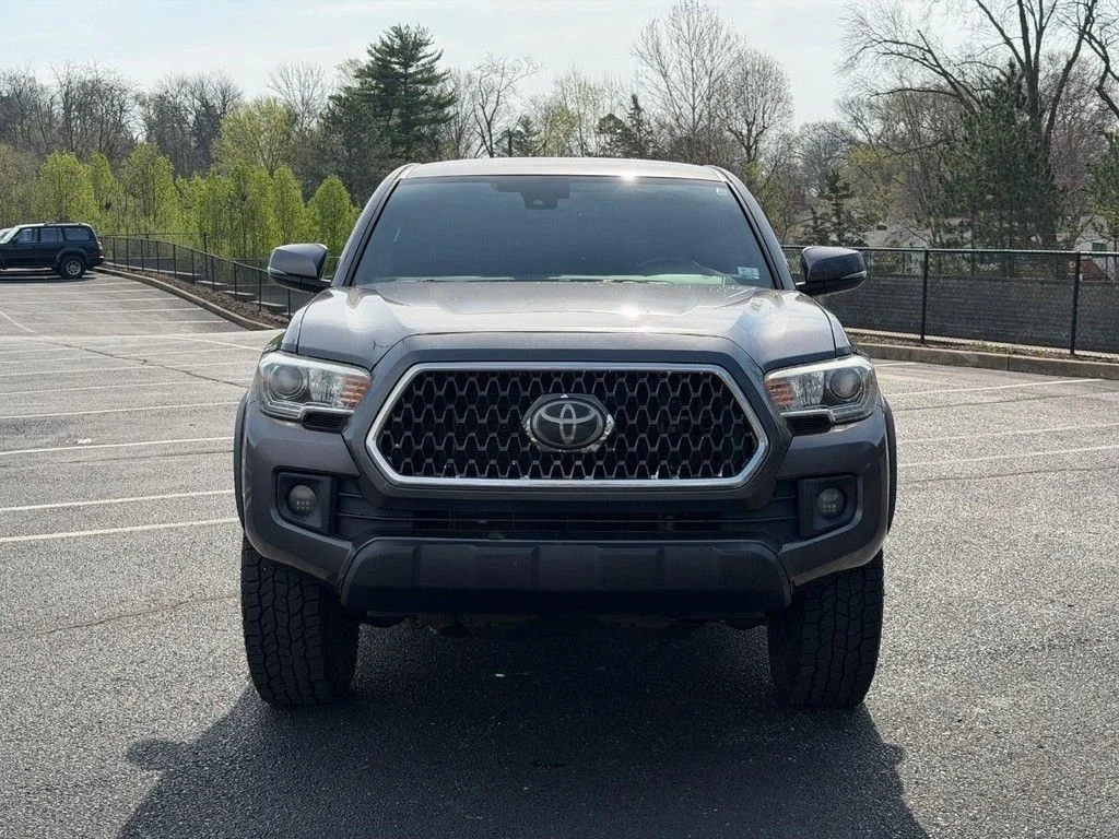Used 2018 Gray Toyota TRD Off-Road image 10