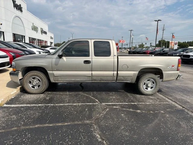 Used 2001 Lt. Chevrolet LS image 3