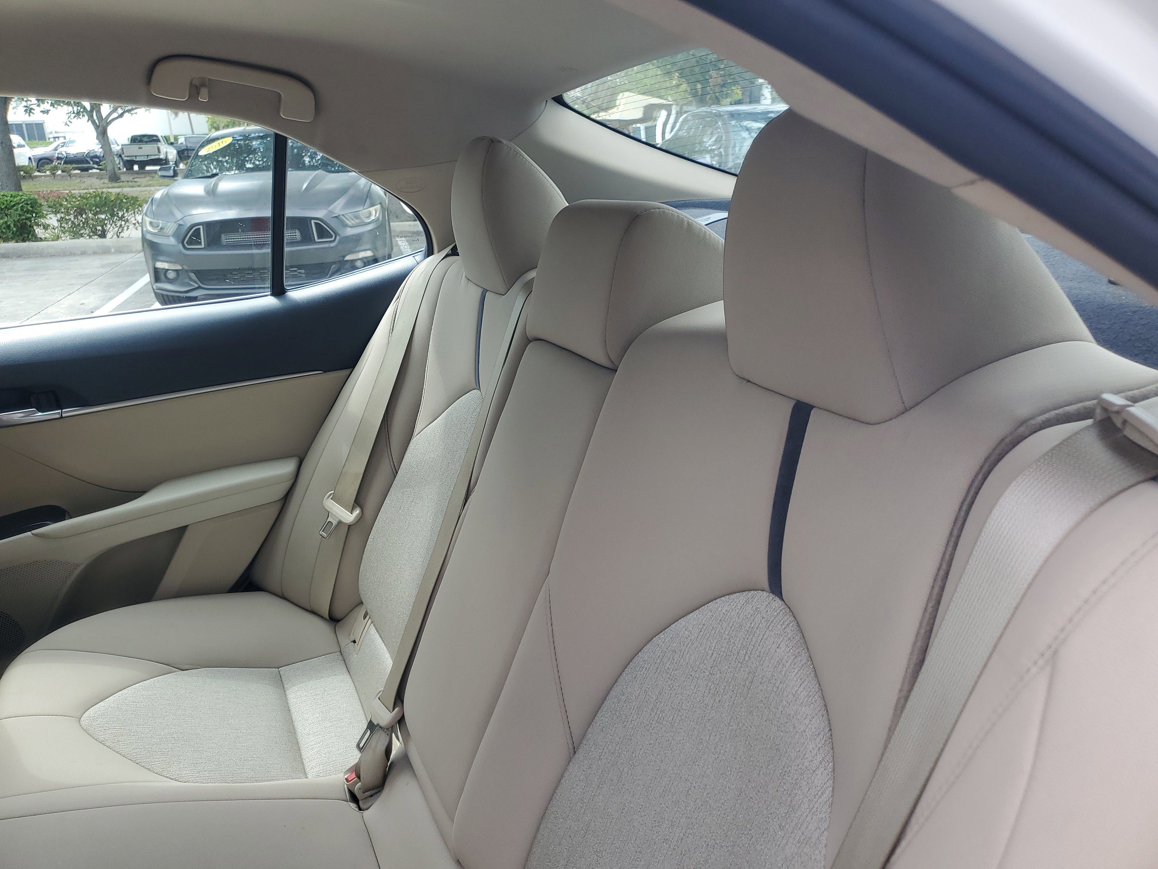 Used 2023 Ice Toyota LE image 13