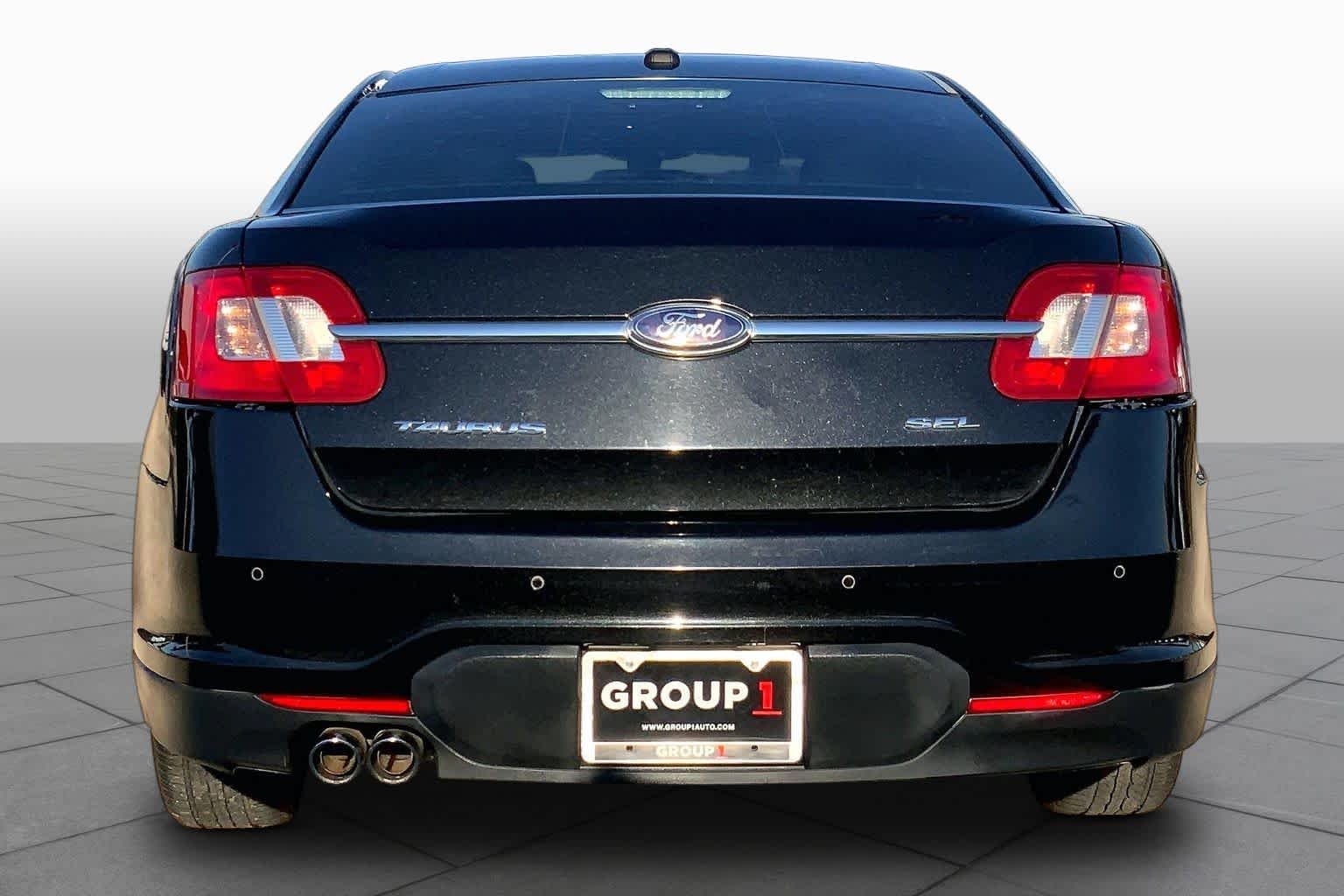 Used 2011 Tuxedo Black Metallic Ford SEL image 4