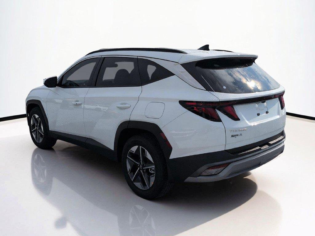 New 2026 White Hyundai SEL Plus FWD image 9
