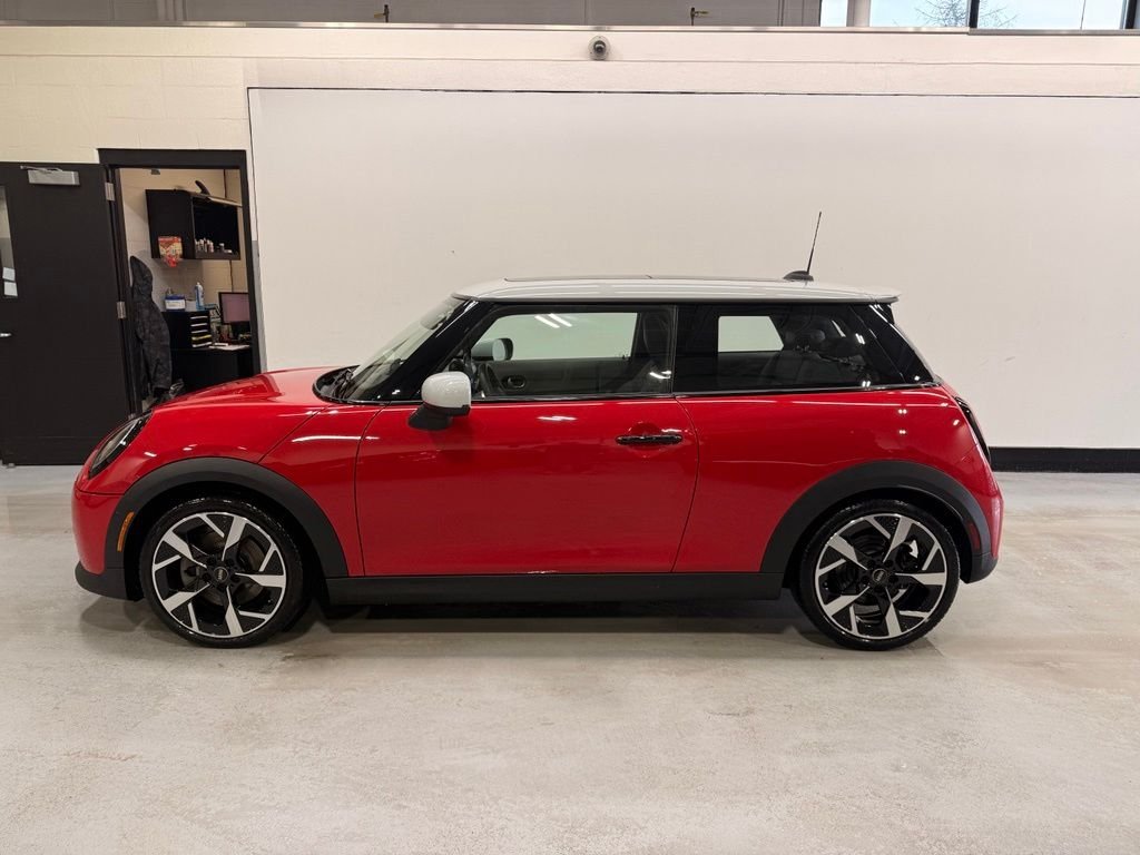 Certified Used 2025 Red MINI  image 2