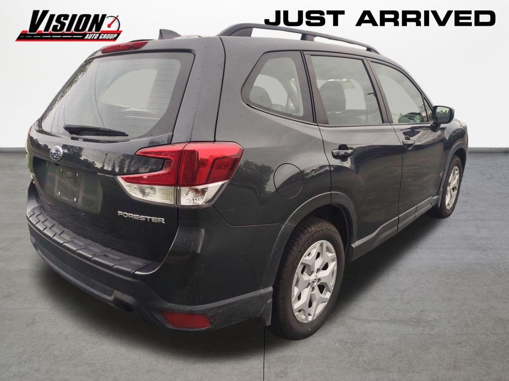 Used 2019 Gray Subaru Base image 5
