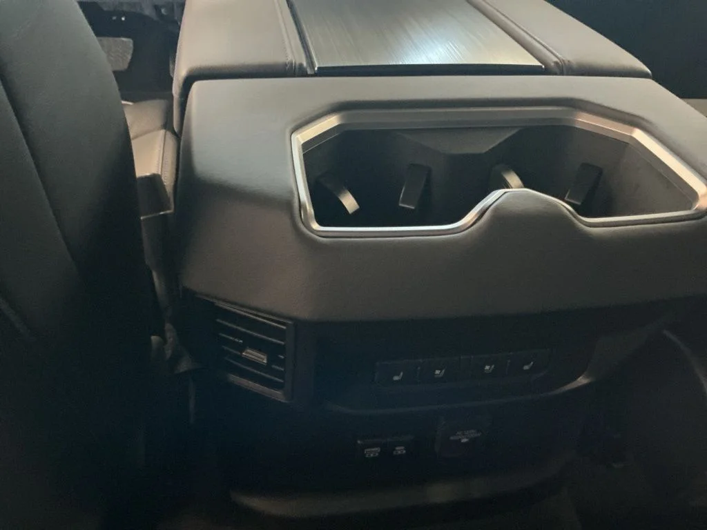 2026 Toyota Tundra Platinum - Photo 14
