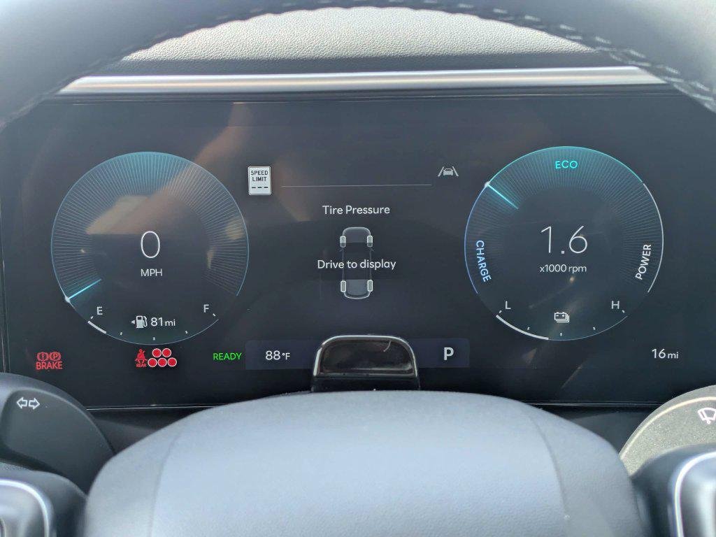 New 2026 White Hyundai Blue SEL 7P image 30
