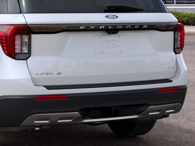 New 2027 White Metallic Ford Active image 23