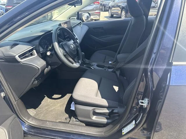 Used 2024  Toyota LE image 17